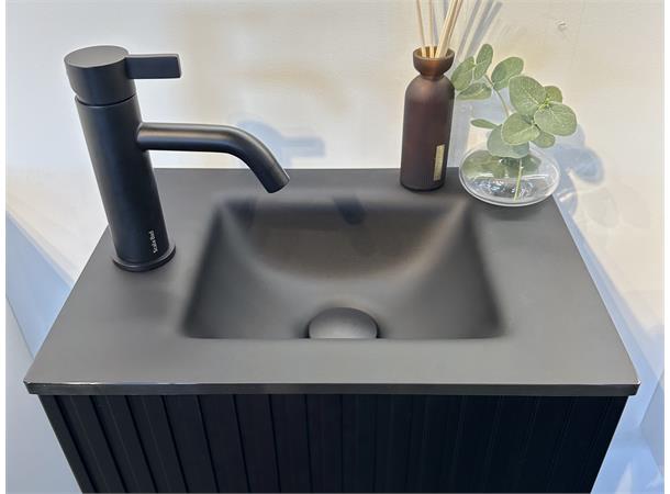Sorrento Slim - Matt Sort Småmøbel med sort glasservant