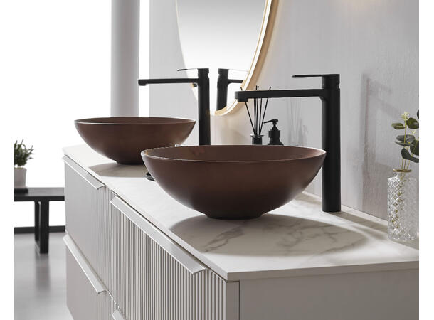 Matteo Bronse servant Bolleservant i porselen 