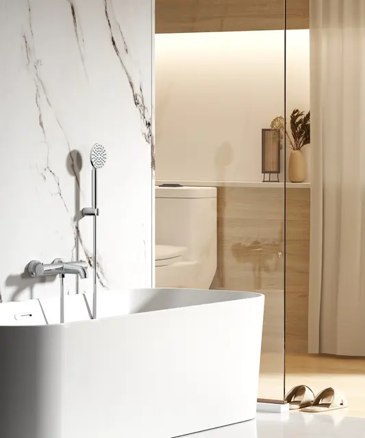 Benino - Krom Badekarsarmatur med hånddusj 