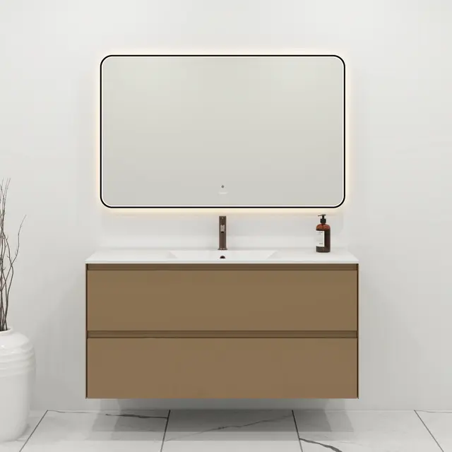 Como 120 Lusso - Myk Brun Høyglans 