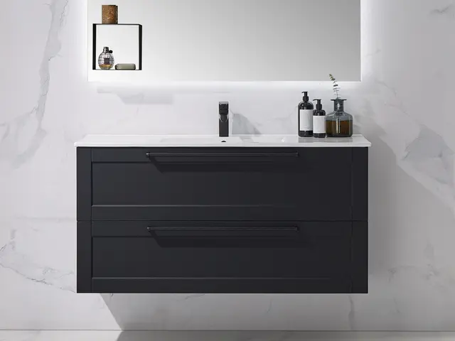 Como 120 SLIM Standard - Sort Matt 
