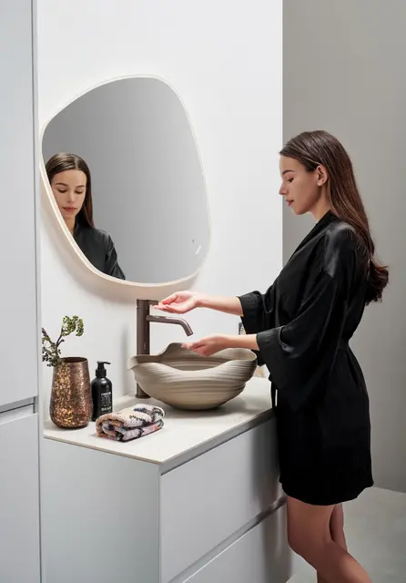 Handmade ART - VEKST Håndlaget bolleservant i Keramikk 