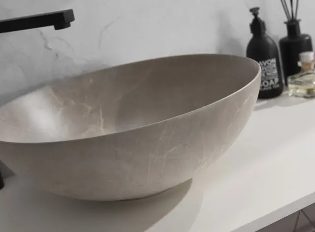 Lino - Beige Matt Marmor Bolleservant i porselen 