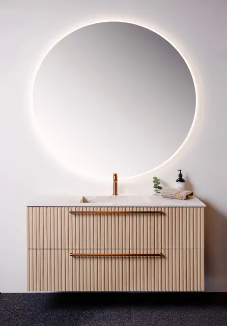 DEKTON - Entzo Heldekkende Servant Heldekkende Servant i DEKTON 