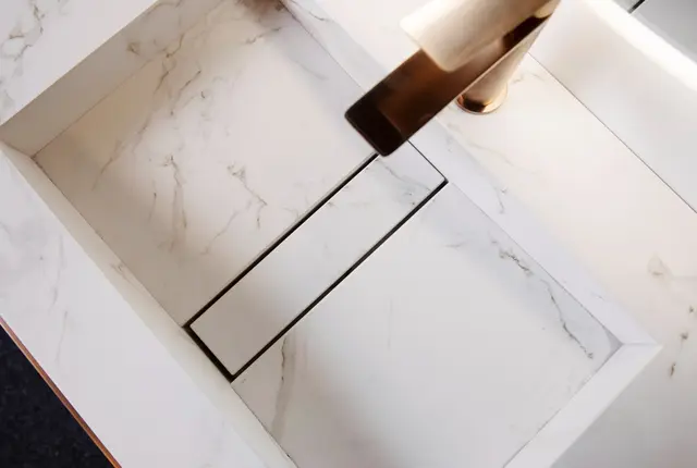 DEKTON - Entzo Heldekkende Servant Heldekkende Servant i DEKTON 