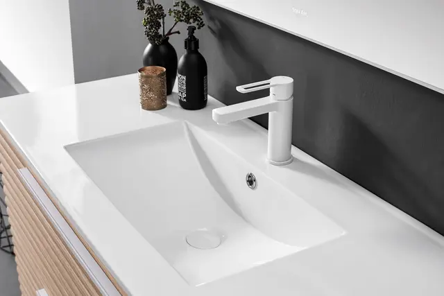 Lisa 120 Enkel Heldekkende tynn porselen servant 