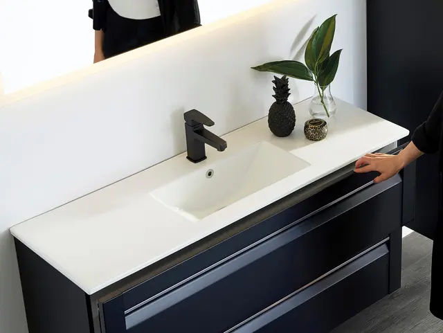 SLIM porselen servant Heldekkende tynn porselen servant 
