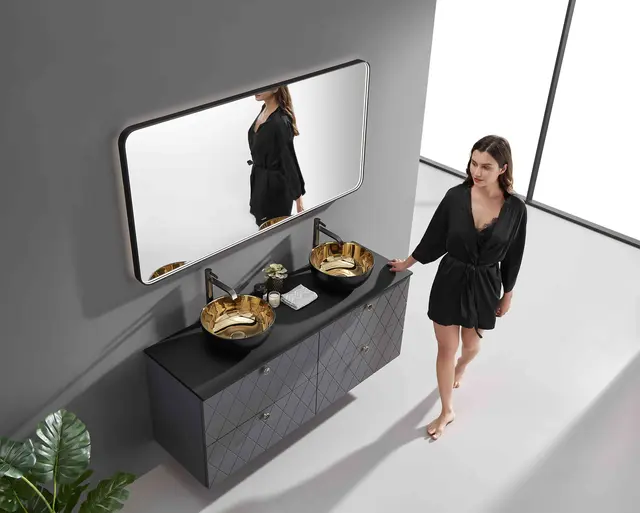 Maranello 150 - Sort Børstet Speil m/ramme, backlight og Ghost 