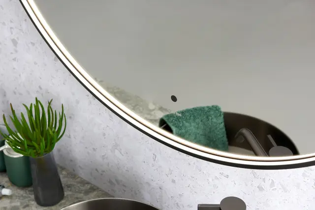 Minori 120 - Gunmetal Rundt speil med ramme og backlight 
