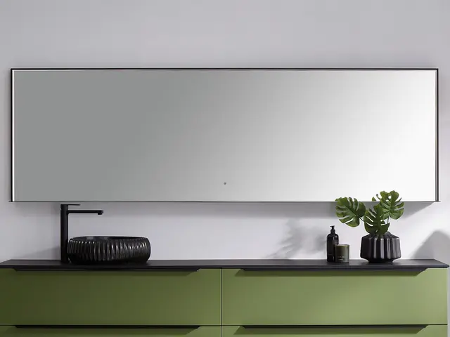 Portofino 240 - Sort Designspeil m/hylle 
