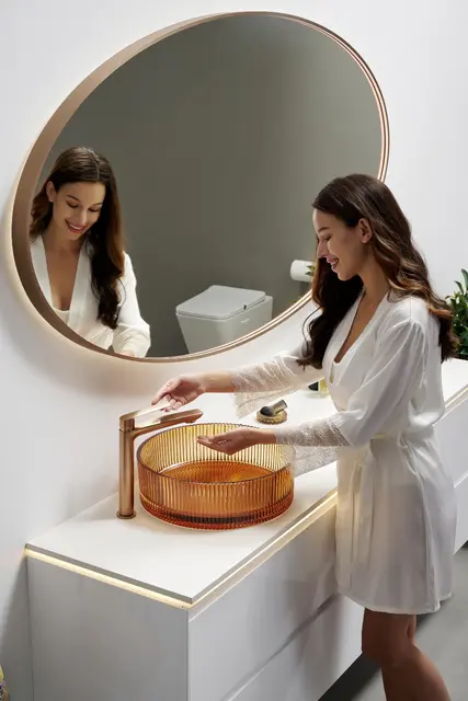 Tropea - Kobber Børstet Ovalt speil med ramme og backlight 