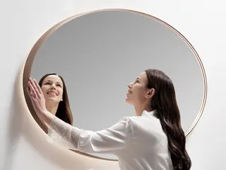 Tropea - Kobber Børstet Ovalt speil med ramme og backlight