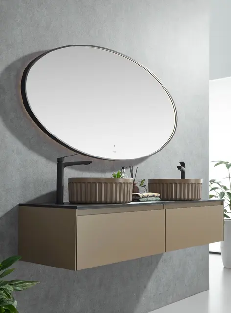 Tropea - Sort Børstet Ovalt speil med ramme og backlight 