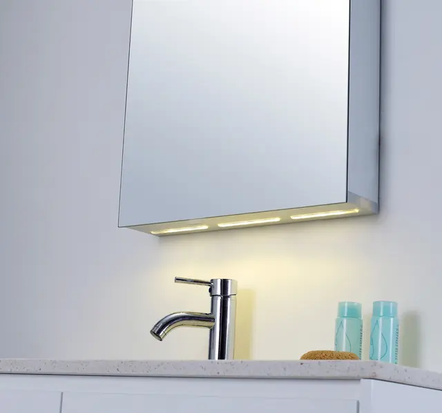 Capri 50 Speilskap med led-lys og underlys 