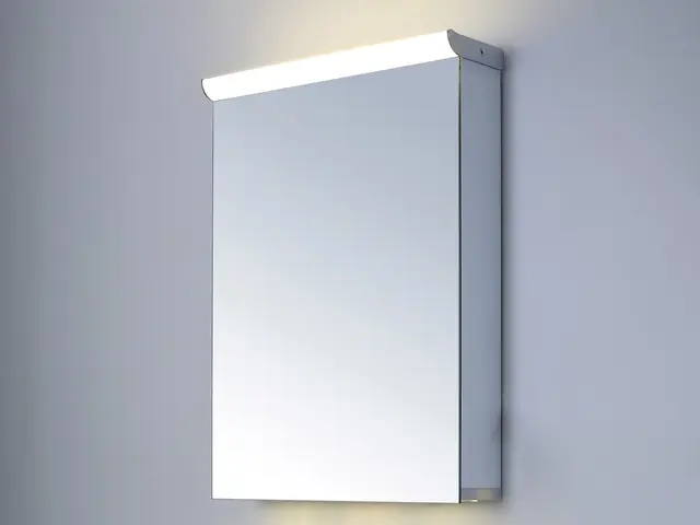Capri 50 Speilskap med led-lys og underlys 