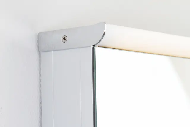 Capri Speilskap med led-lys og underlys 