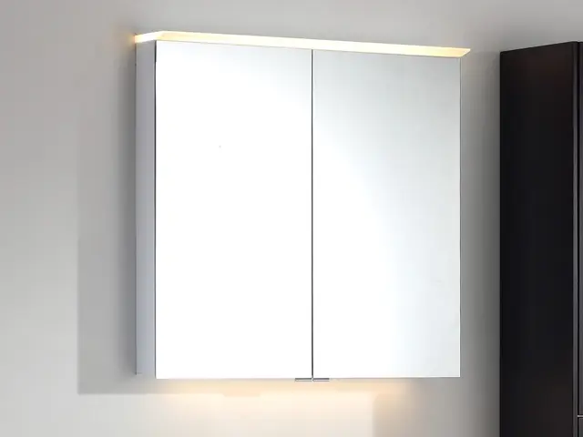 Veneto 75 Speilskap med akryltopp og led-lys 
