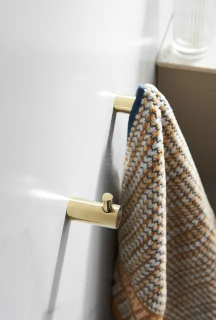 Falco Håndklekrok i 8 ulike overflater 
